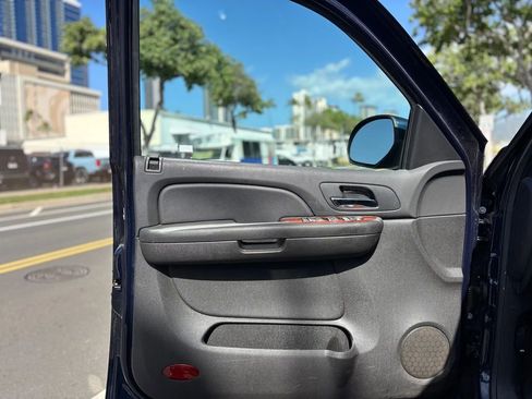 Used 2009 Chevrolet Tahoe LT image 14