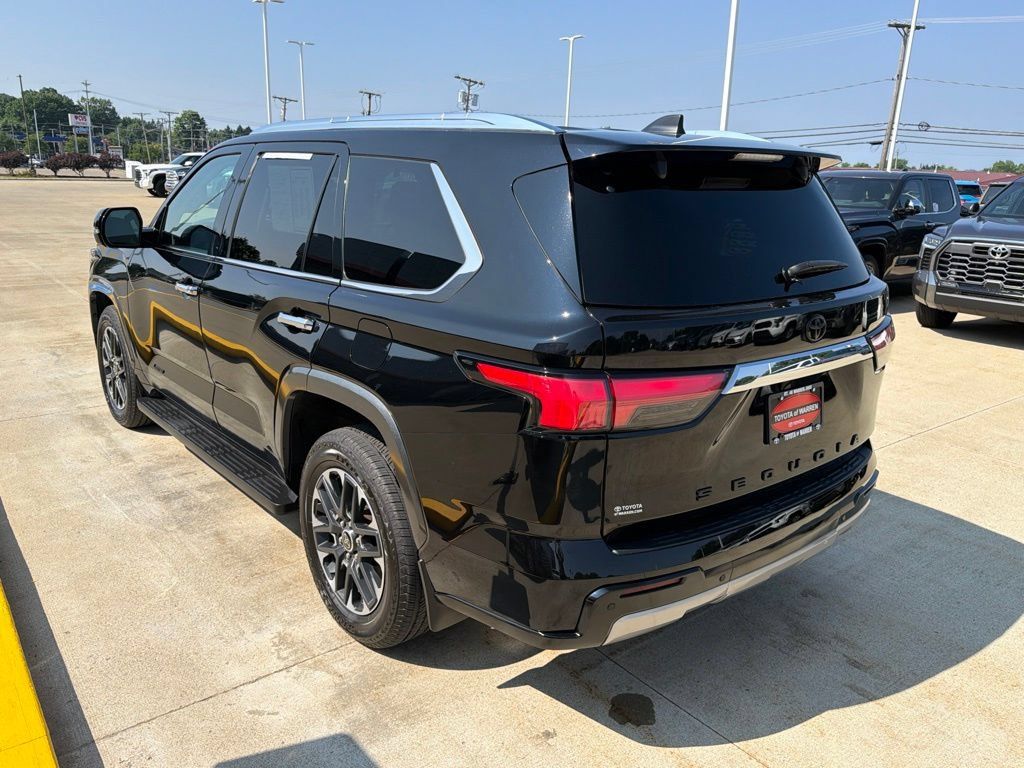 Used 2024 Toyota Sequoia Limited AWD/4WD image 7
