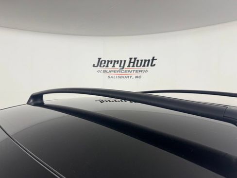 Used 2026 Tesla Model Y AWD image 28