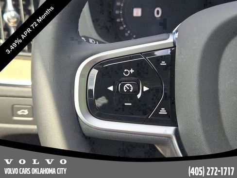 Used 2026 Volvo XC60 B5 Core w/ Protection Package Premier image 30