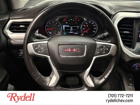 Used 2017 GMC Acadia SLT AWD/4WD image 13