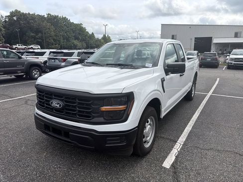 Used 2025 Ford F150 XL RWD image 3