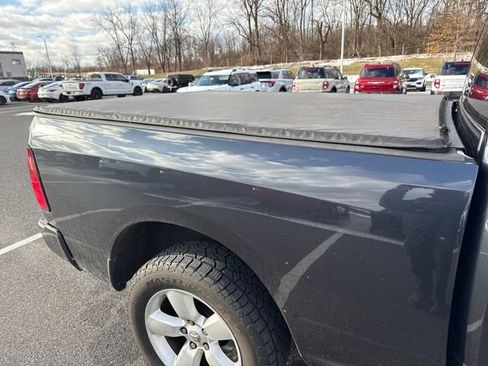 Used 2015 RAM 1500 Express image 11