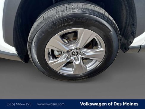 Used 2025 Toyota RAV4 XLE image 8