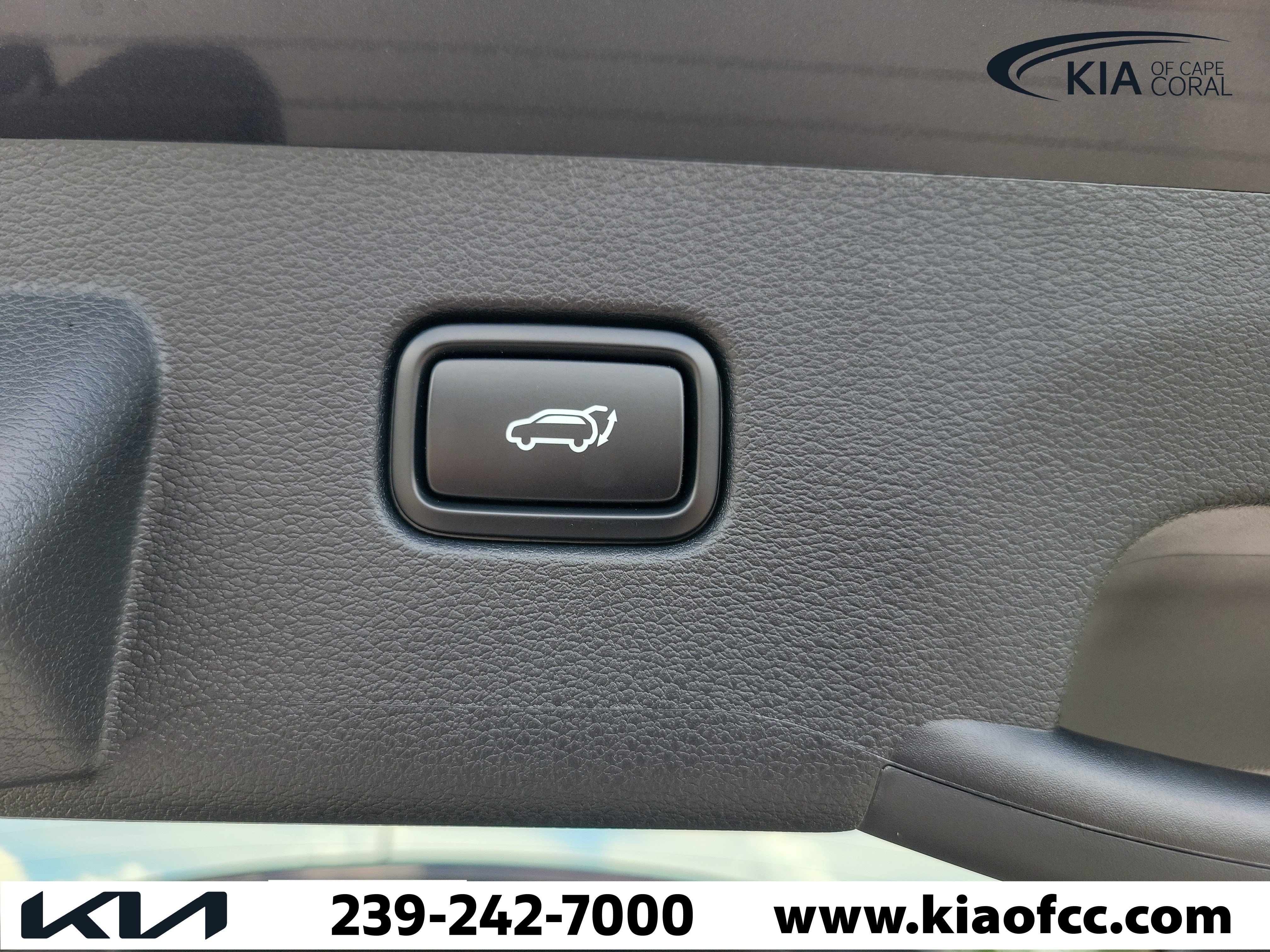 New 2027 Kia Sportage SX FWD image 11