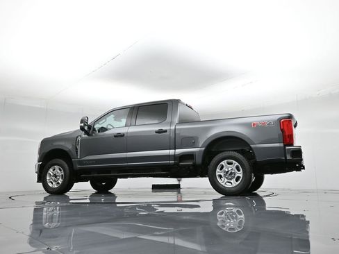 New 2026 Ford F250 XLT w/ FX4 Off-Road Package image 50