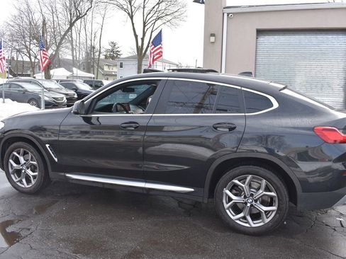 Used 2023 BMW X4 xDrive30i w/ Parking Assistance Package image 9