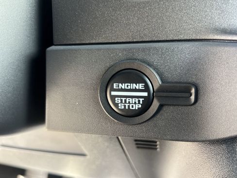 New 2025 Ford Bronco Big Bend w/ Black Diamond Package image 32