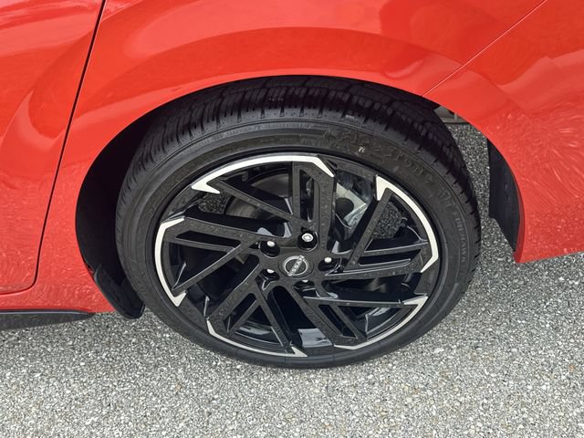Certified 2026 Nissan Sentra SR w/ SR Premium Package FWD image 10