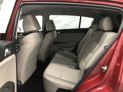 Used 2020 Kia Sportage LX w/ LX Popular Package image 12