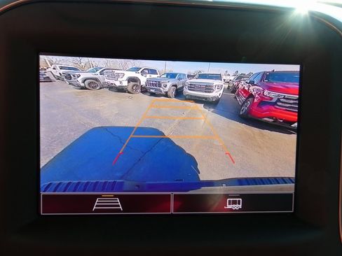 Certified 2024 Chevrolet Silverado 2500 Custom w/ Custom Convenience Package image 28