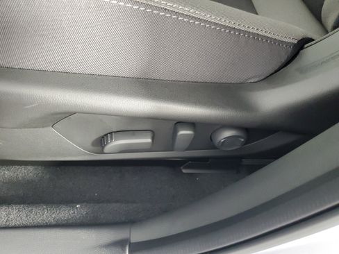 New 2025 Subaru Crosstrek 2.5i Premium image 30