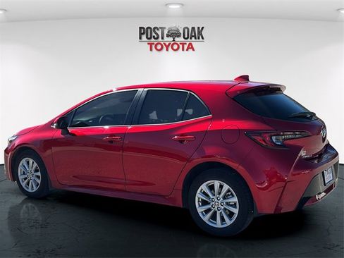 Used 2025 Toyota Corolla SE image 4