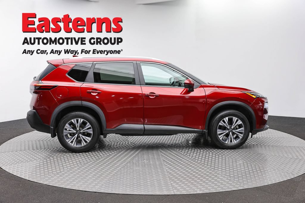 Used 2023 Nissan Rogue SV w/ SV Premium Package AWD/4WD image 5