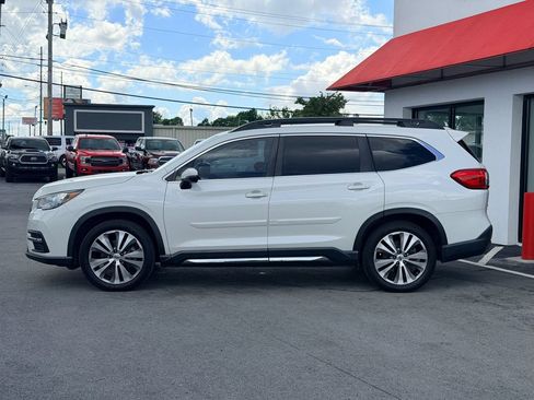 Used 2020 Subaru Ascent Limited w/ Technology Package AWD/4WD image 3