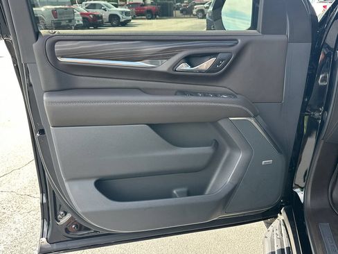 Used 2024 GMC Yukon Denali w/ Max Trailering Package AWD/4WD image 11