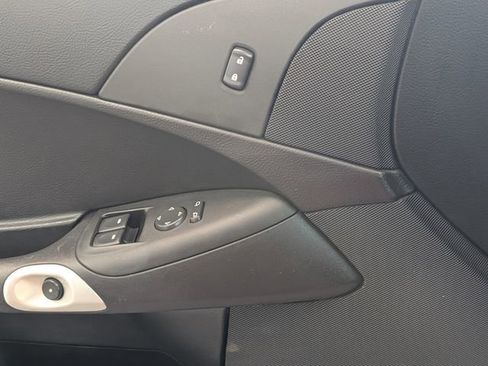 Used 2012 Chevrolet Corvette Convertible image 20