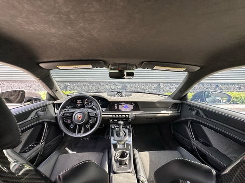 Used 2025 Porsche 911 GT3 RS RWD image 6