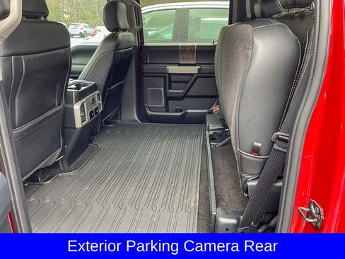 Used 2020 Ford F150 Lariat image 9