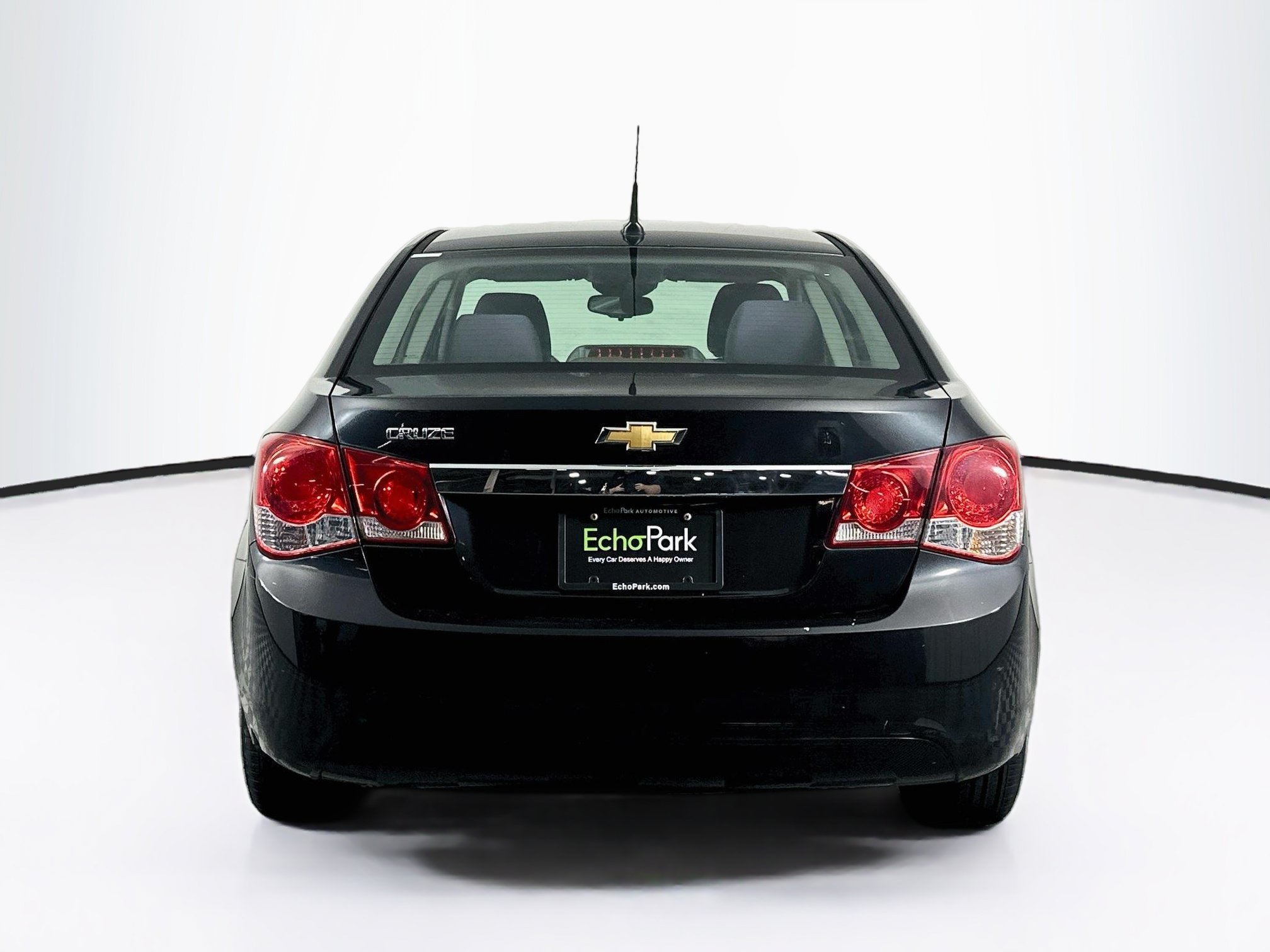 Used 2014 Chevrolet Cruze LS FWD image 7