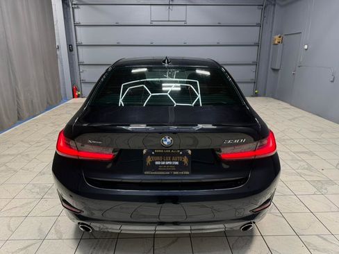 Used 2022 BMW 330i xDrive Sedan w/ Driving Assistance Package AWD/4WD image 7