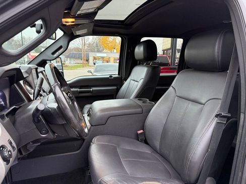 Used 2016 Ford F350 Lariat w/ Lariat Ultimate Package image 19