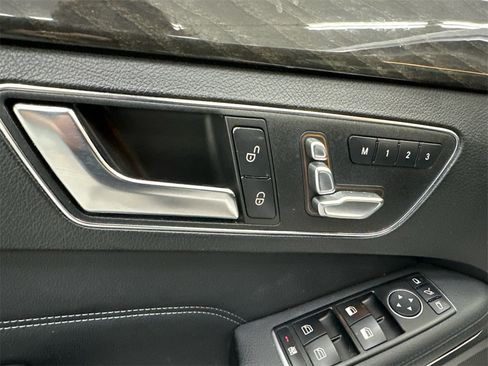 Used 2016 Mercedes-Benz E 350 Sedan image 12