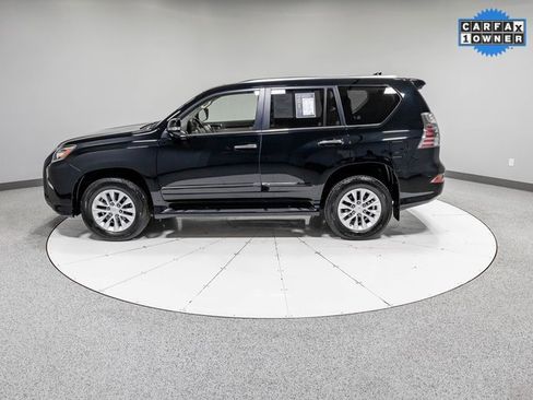 Used 2018 Lexus GX 460 image 35