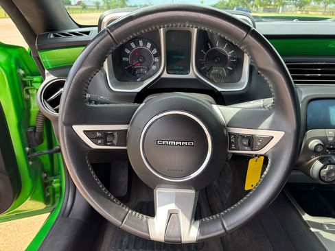 Used 2010 Chevrolet Camaro LT RWD image 14