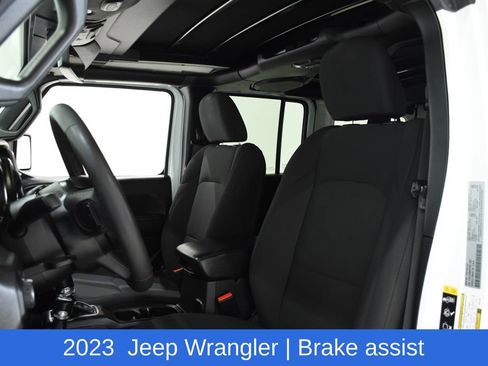 Used 2023 Jeep Wrangler Unlimited w/ Sun & Screen Package AWD/4WD image 25