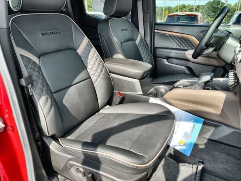 Used 2026 GMC Canyon Denali AWD/4WD image 26