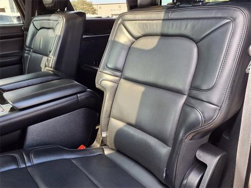 Used 2019 Lincoln Navigator Reserve w/ Cargo Package image 10
