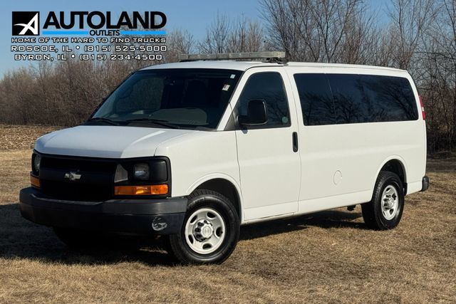 Used 2015 Chevrolet Express 2500 LS RWD image 1