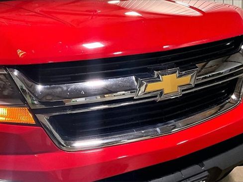 Used 2016 Chevrolet Colorado LT w/ Luxury Package, Chrome image 11