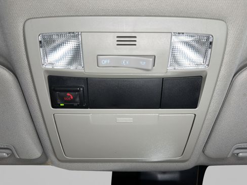 Used 2021 Toyota Tacoma SR w/ SR Convenience Package RWD image 17