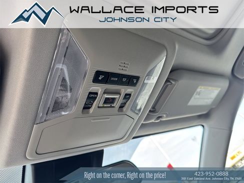 Used 2021 Toyota RAV4 XLE w/ Convenience Package image 17