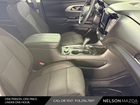 Used 2019 Chevrolet Traverse LS FWD image 40