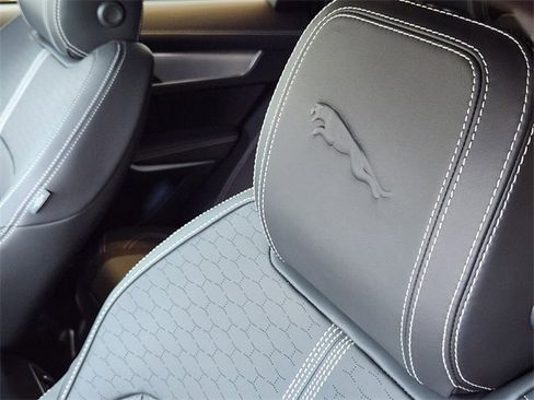 Used 2026 Jaguar F-PACE R-Dynamic S image 15