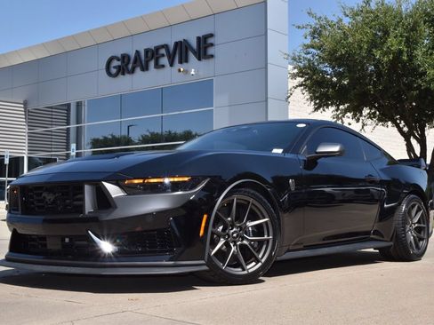 Used 2025 Ford Mustang Dark Horse w/ Dark Horse Handlin Package RWD image 2