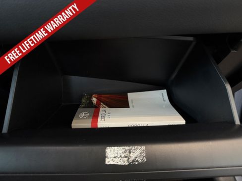 Used 2023 Toyota Corolla LE FWD image 34