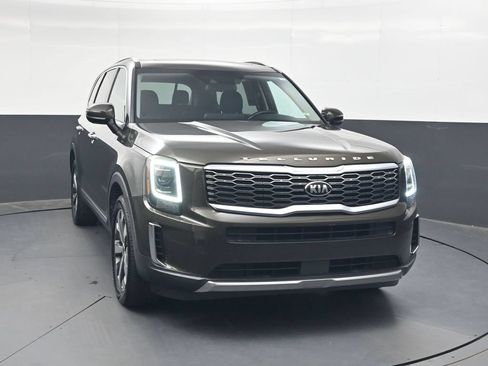 Used 2021 Kia Telluride S AWD/4WD image 13