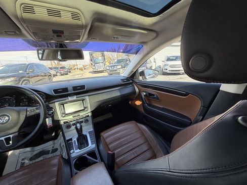 Used 2014 Volkswagen CC Executive image 21
