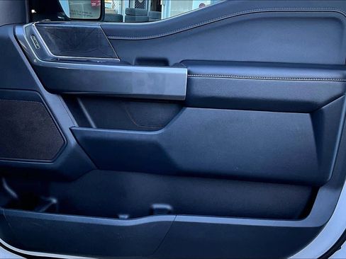 Used 2022 Ford F150 XLT w/ Equipment Group 302A High image 23