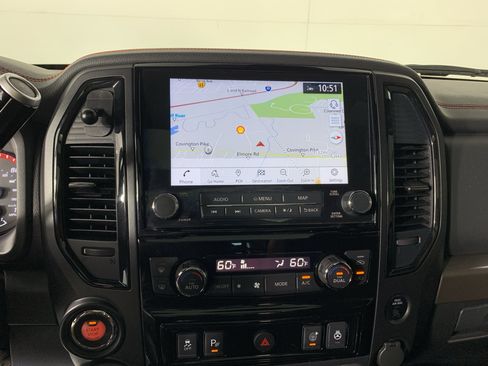 Used 2021 Nissan Titan PRO-4X w/ Pro-4x Convenience Package AWD/4WD image 24