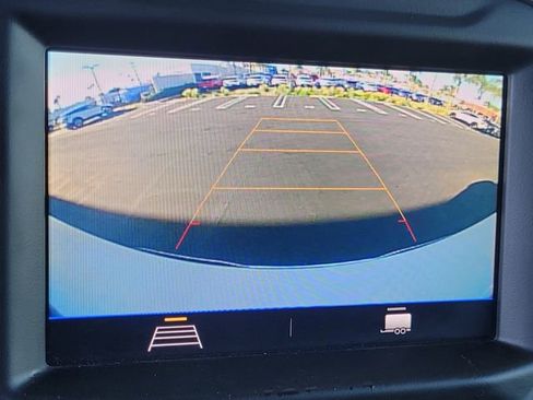 Certified 2021 Chevrolet Silverado 1500 Custom image 12