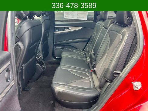 Used 2020 Lincoln Nautilus Reserve image 22