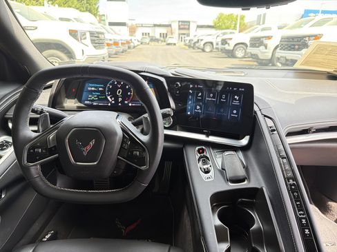 Used 2024 Chevrolet Corvette Stingray Coupe w/ 1LT image 30