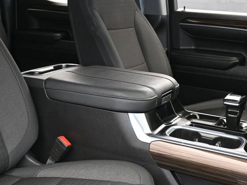 Used 2024 Chevrolet Silverado 1500 RST image 40