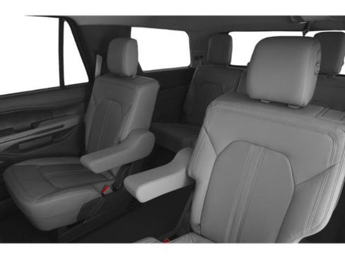 Used 2019 Ford Expedition Limited w/ Equipment Group 302A AWD/4WD image 12