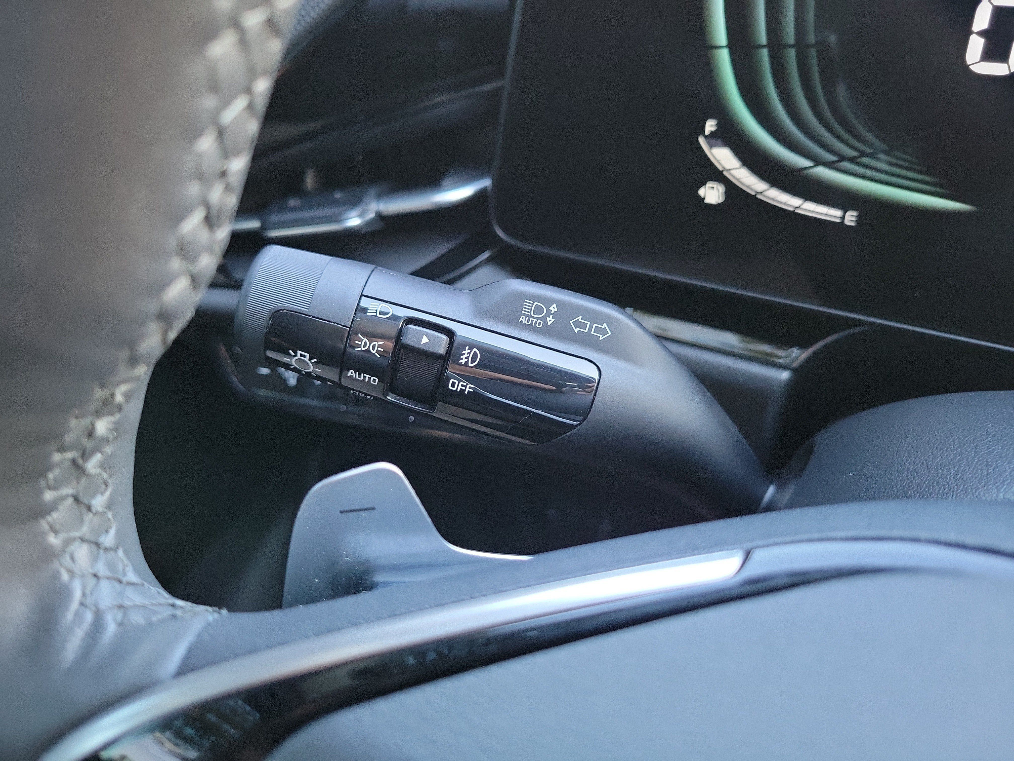 Certified 2023 Kia Niro FWD image 30